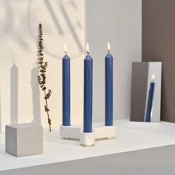 Bougies La Française 12 Bougies Droites 7h Bleu Intemporel -Bougeoirs Soldes Magasin 12 bougies droites 7h bleu intemporel 2