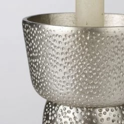 Mica Decorations Bougeoirs Bougeoir En Aluminium Argent Antique H21,5 -Bougeoirs Soldes Magasin bougeoir en aluminium argent antique h21 5 2