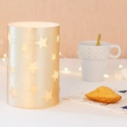 Maisons Du Monde Décorations à Poser De Noël Bougie LED Dorée -Bougeoirs Soldes Magasin bougie led doree 1000 1 27 162674 11