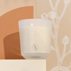 Bougies La Française Bougies Bougie Parfumée Cire Végétale 40h Les Fleurs -Bougeoirs Soldes Magasin bougie parfumee cire vegetale 40h les fleurs 1