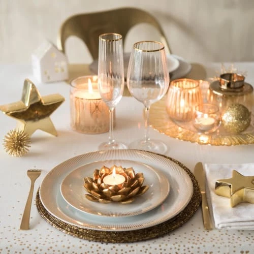 Maisons Du Monde Décorations à Poser De Noël Bougie Parfumée En Verre Et Métal Doré 5 Maisons Du Monde Décorations à Poser De Noël Bougie Parfumée En Verre Et Métal Doré – Image 3