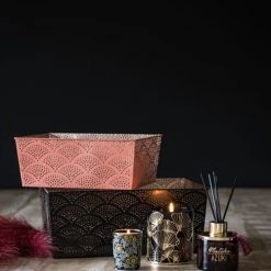 Maisons Du Monde Bougies Bougie Parfumée En Verre Gris Motifs Ginkgo En Métal Doré, 200g -Bougeoirs Soldes Magasin bougie parfumee en verre gris motifs ginkgo en metal dore 200g 1000 5 22 197970 2