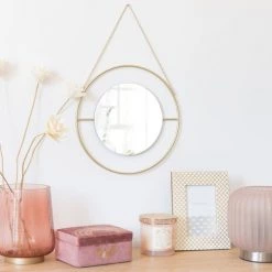 Maisons Du Monde Décorations à Poser De Noël Bougie Parfumée Rose En Verre Et Métal Doré 350 G -Bougeoirs Soldes Magasin bougie parfumee rose en verre et metal dore 350 g 1000 3 19 195384 3