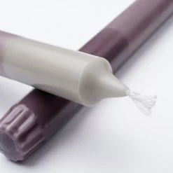 Mica Decorations Lot De 2 Bougies Longue En Stéarine Violettes -Bougeoirs Soldes Magasin lot de 2 bougies longue en stearine violettes 4